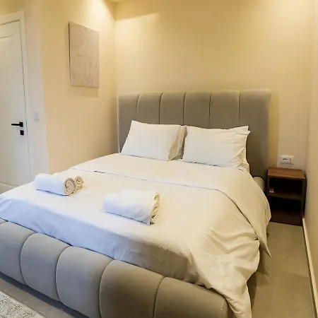 Olive Tree Apartman Tirana